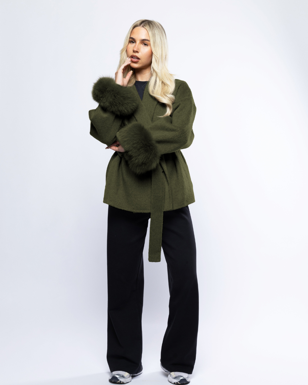 Velvet Blazer with Bow – Green