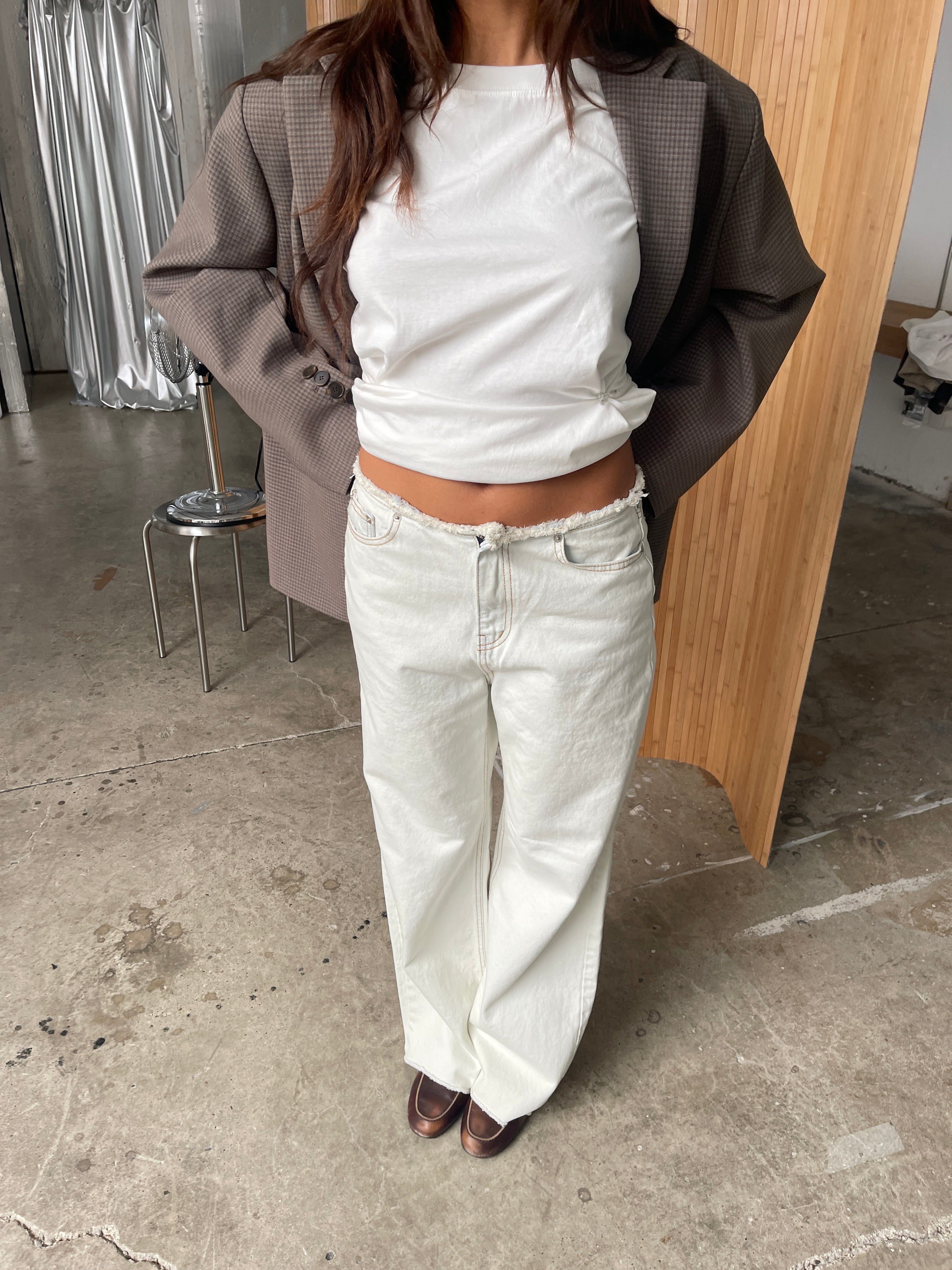 Iced Wash Low Waist Jeans