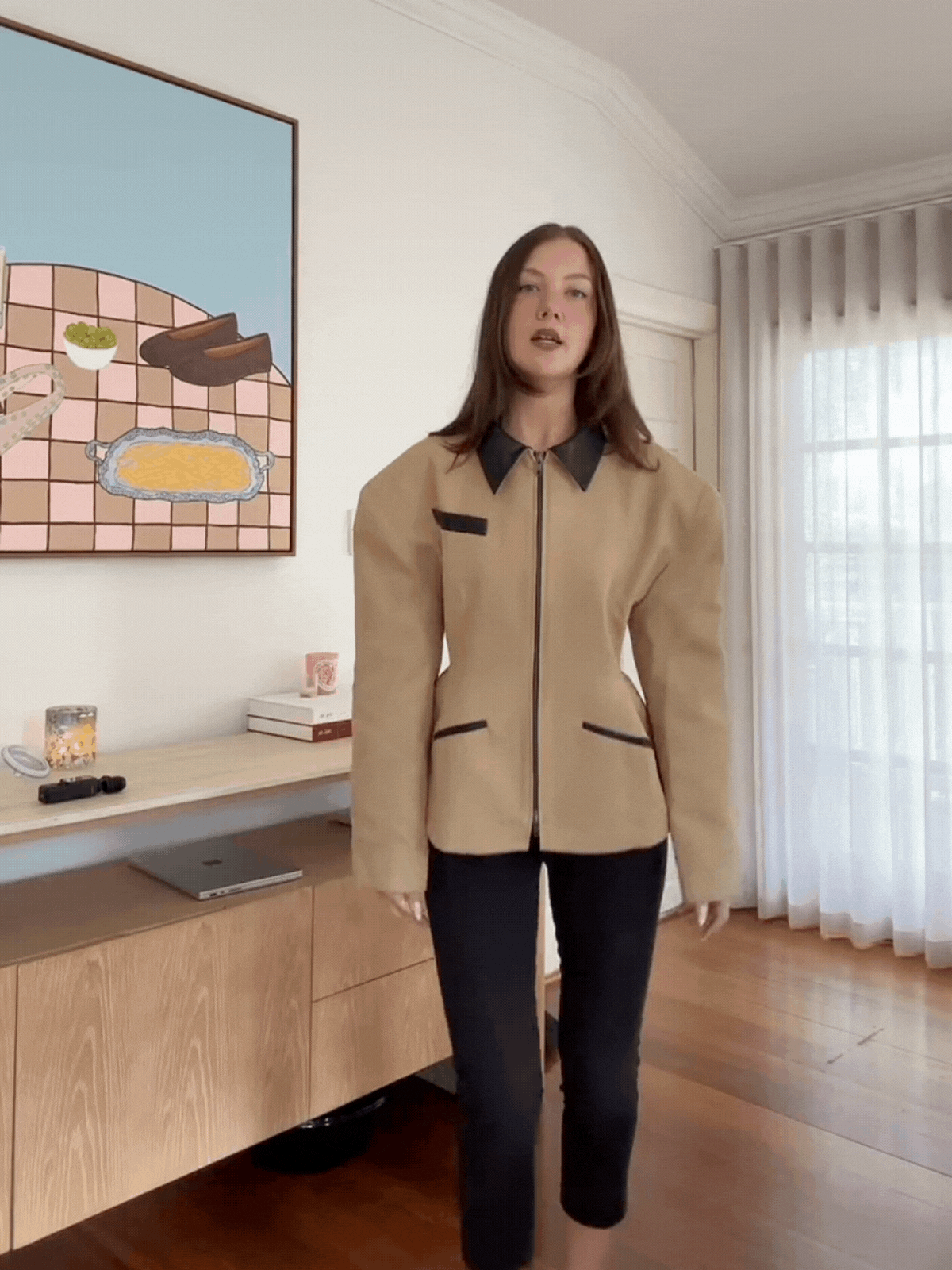 Contrast Collar Cinched Vest Camel