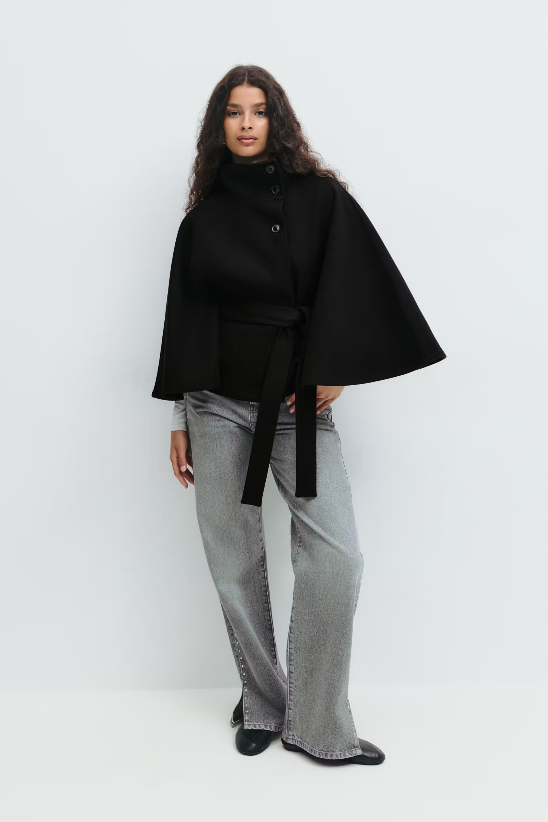LUNIVA | Belt Cape Jacket