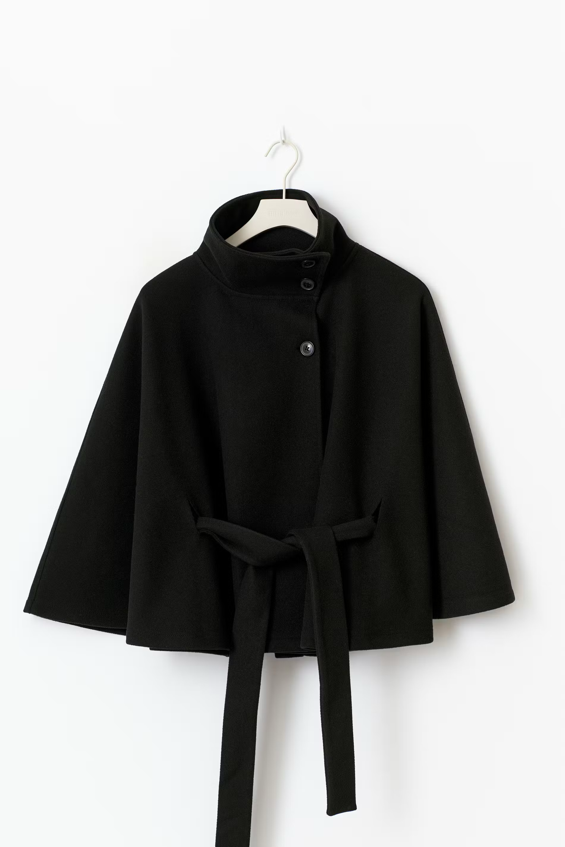 LUNIVA | Belt Cape Jacket
