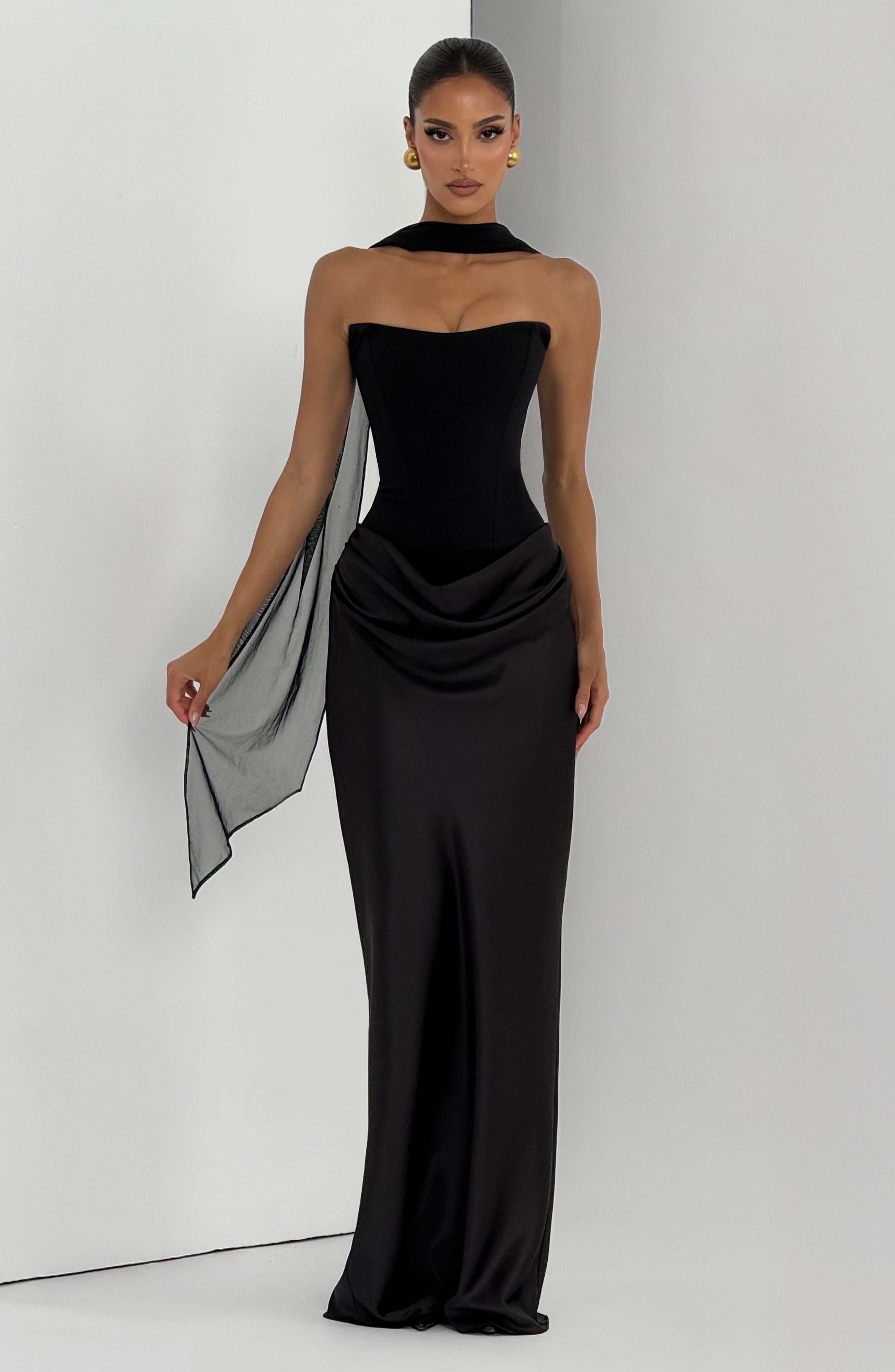 Maggie Maxi Dress - Black