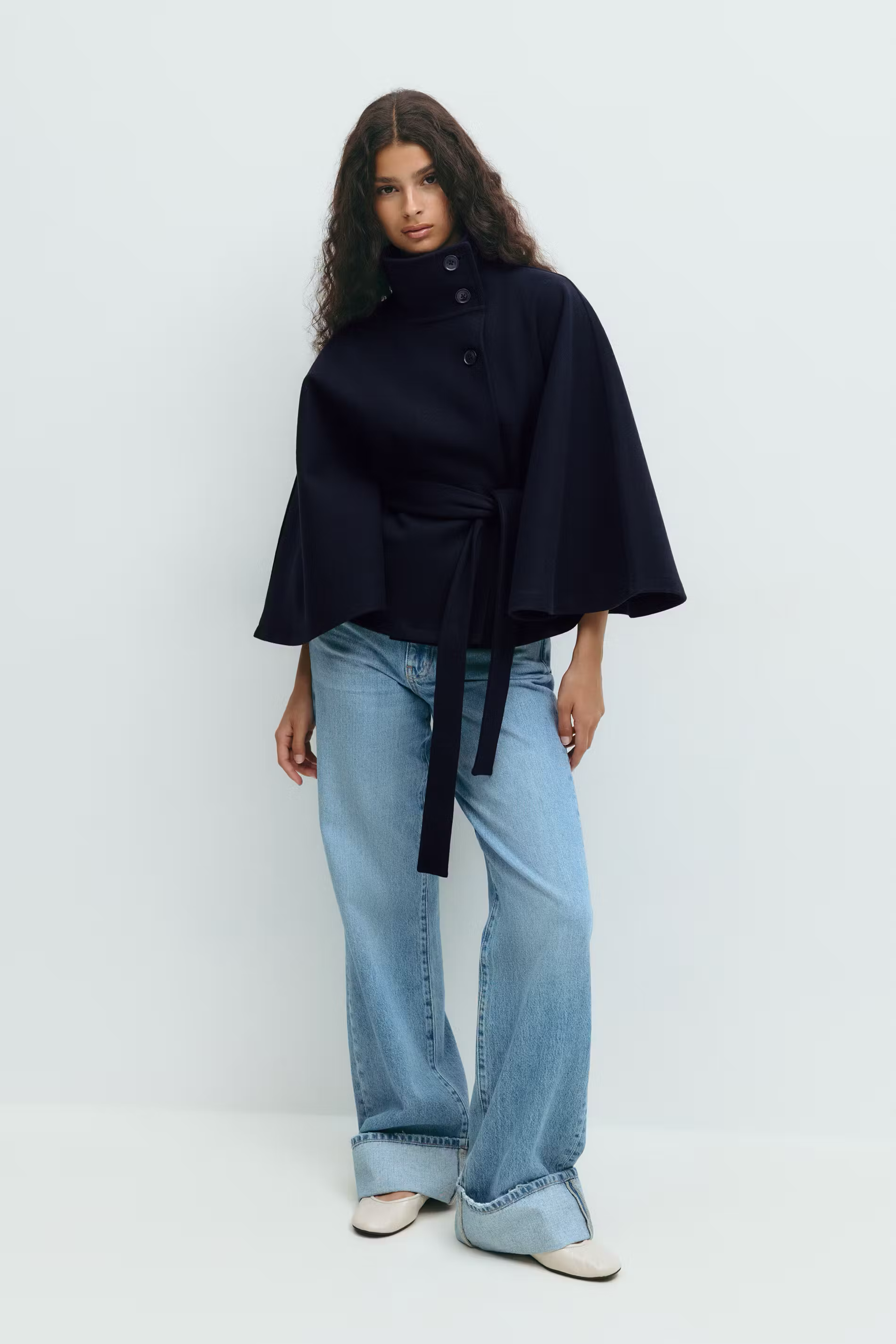 LUNIVA | Belt Cape Jacket