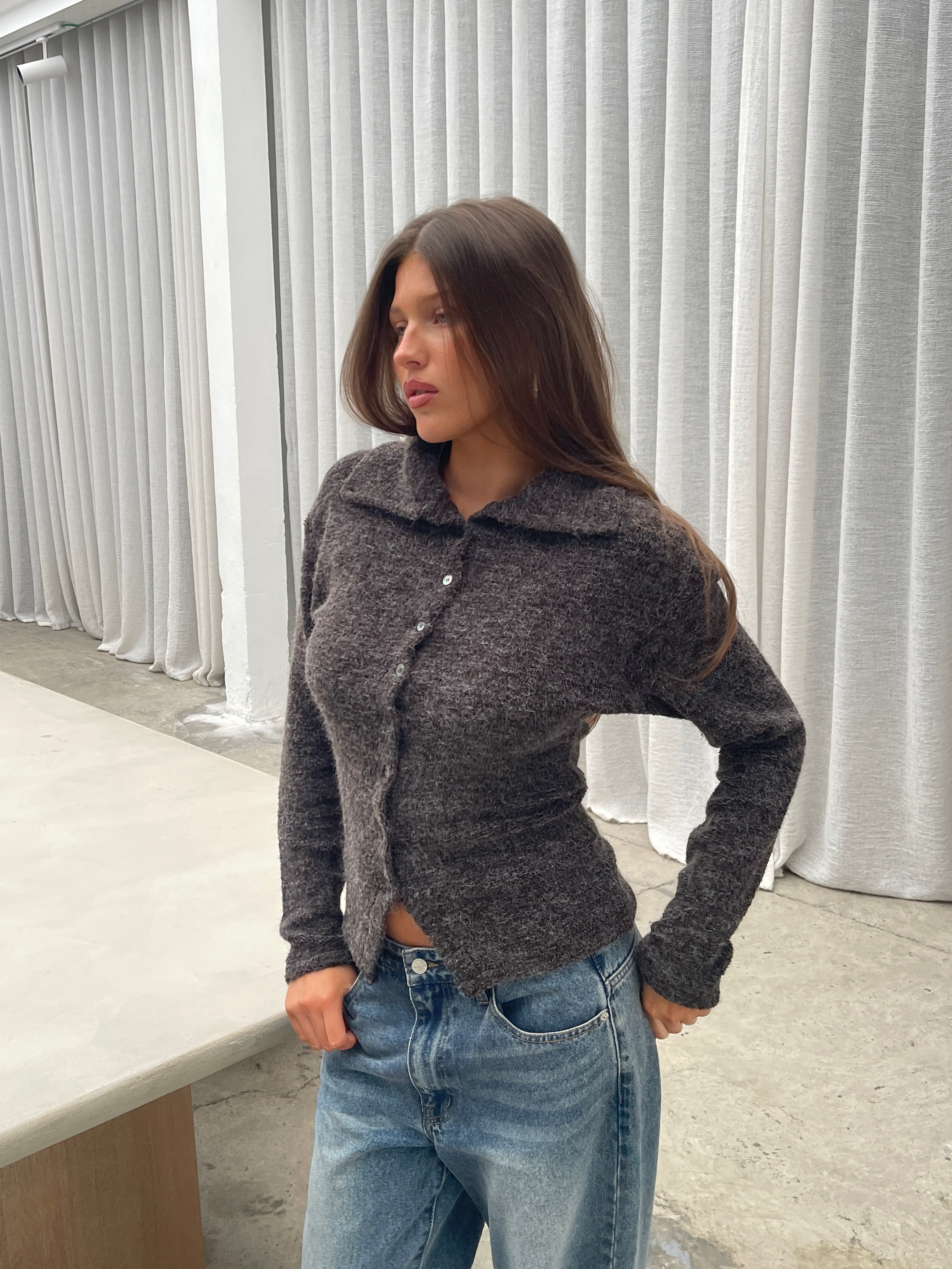 Geknöpfter Rollkragenpullover, meliertes Braun