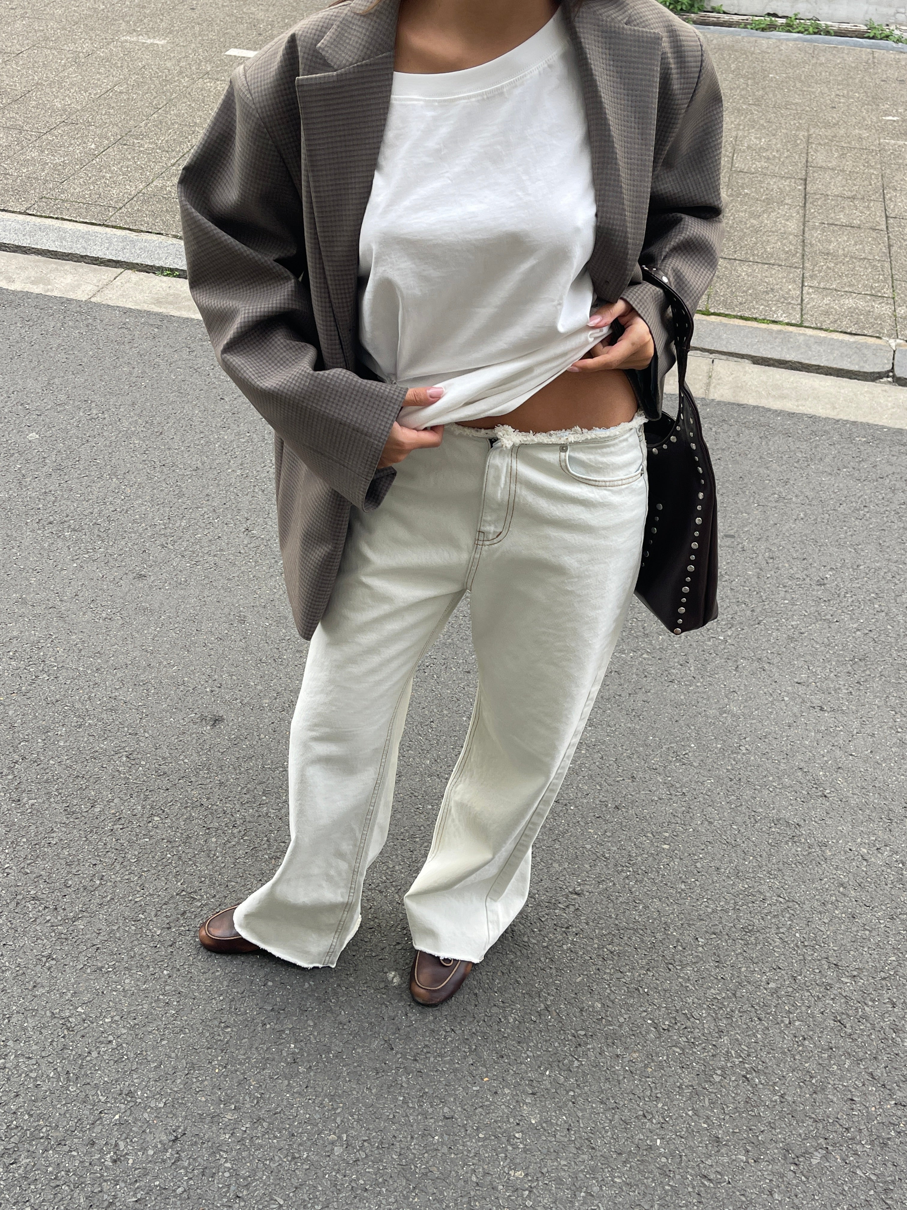 Iced Wash Low Waist Jeans