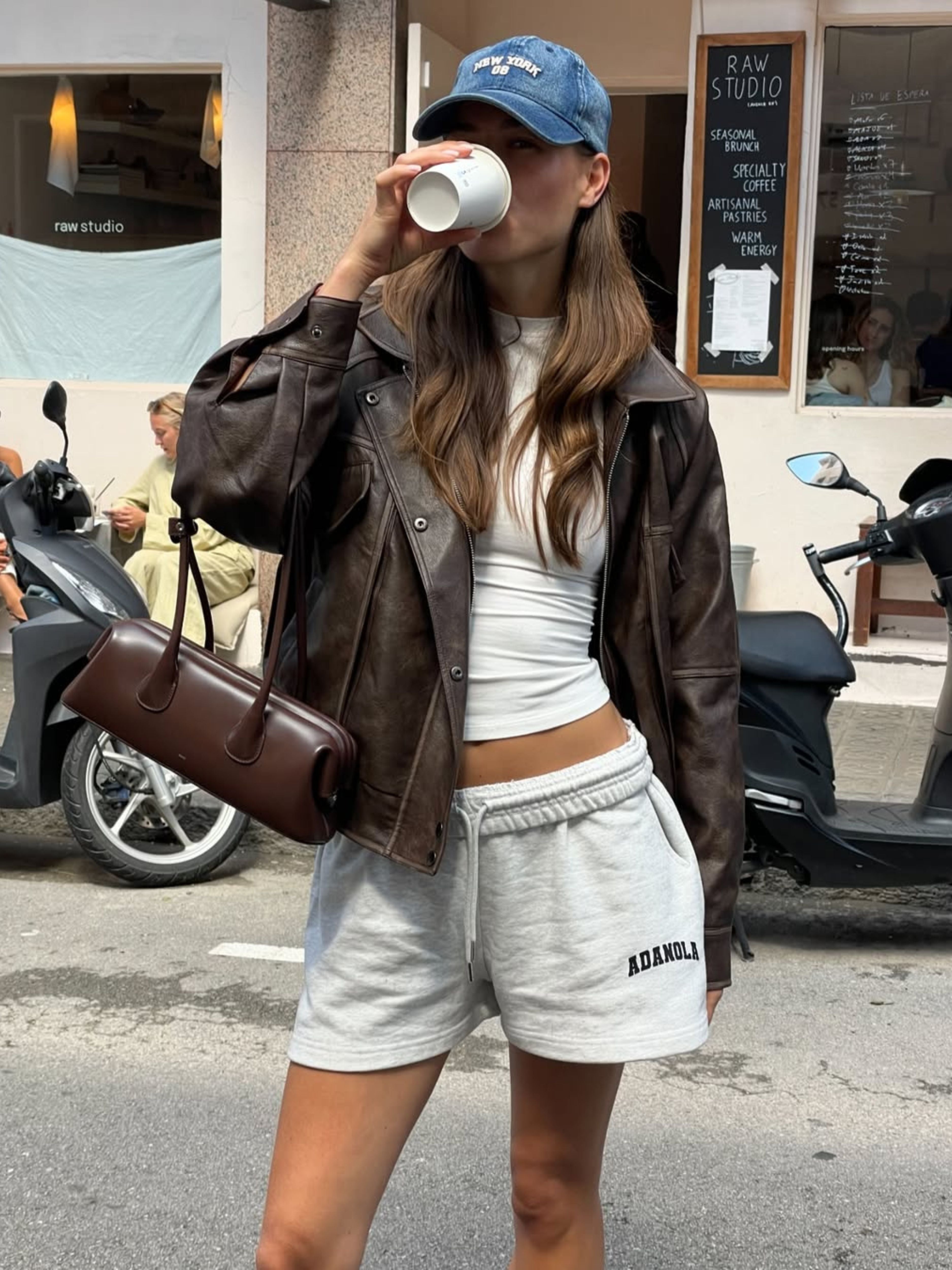 Contrast Stitch Buttoned Jacket Brown