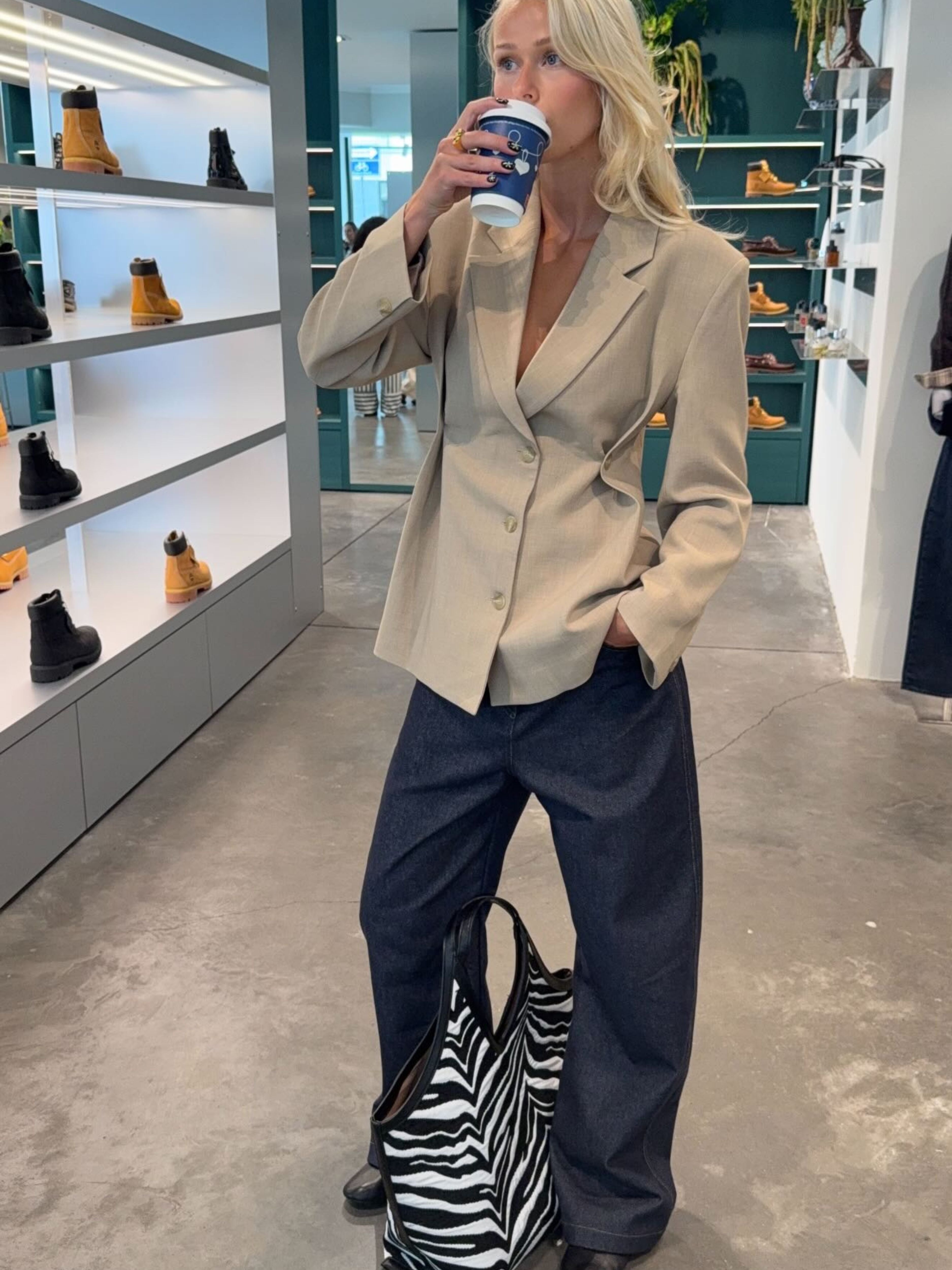 Cinched Waist Blazer Sand