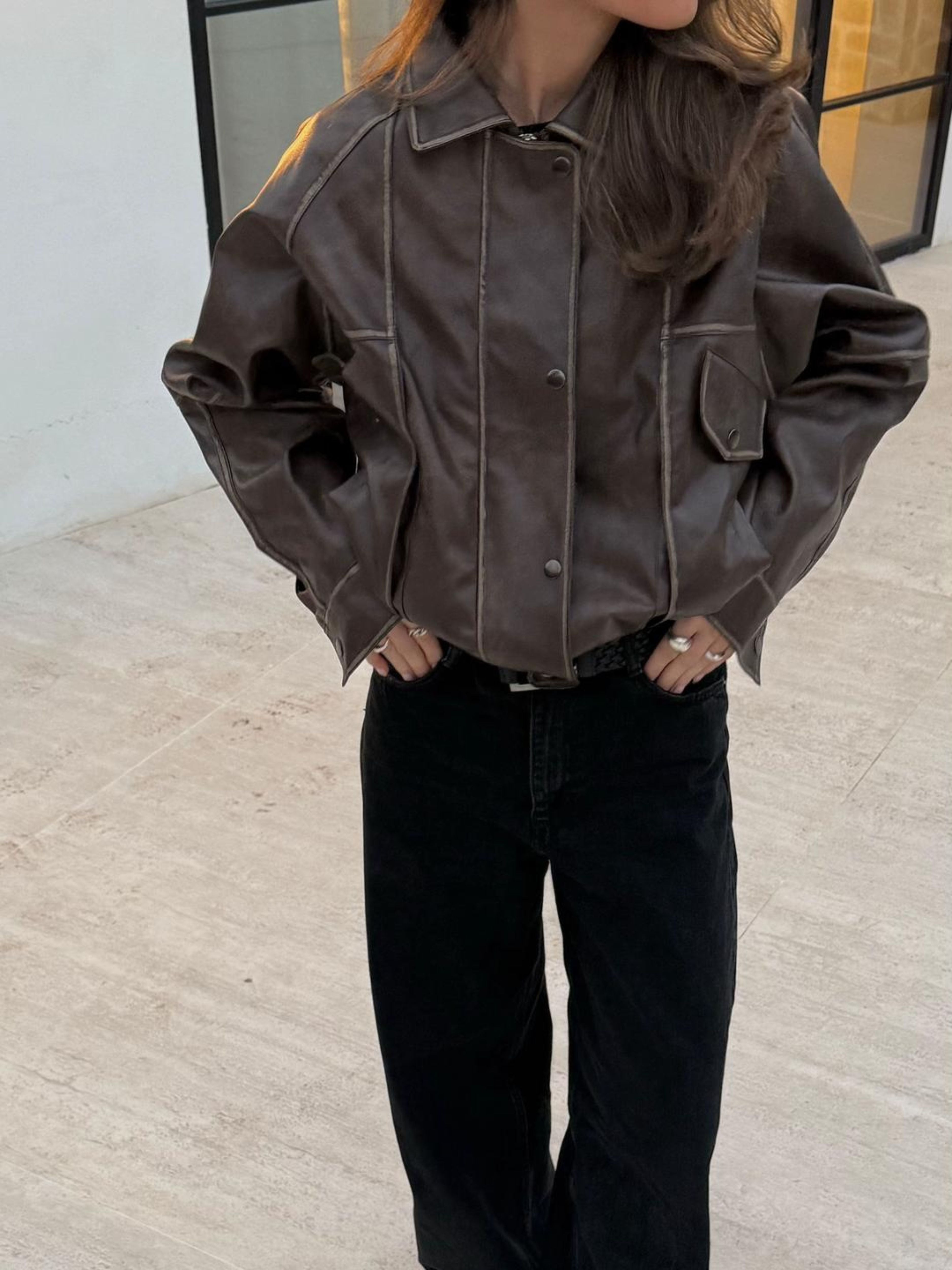 Contrast Stitch Buttoned Jacket Brown