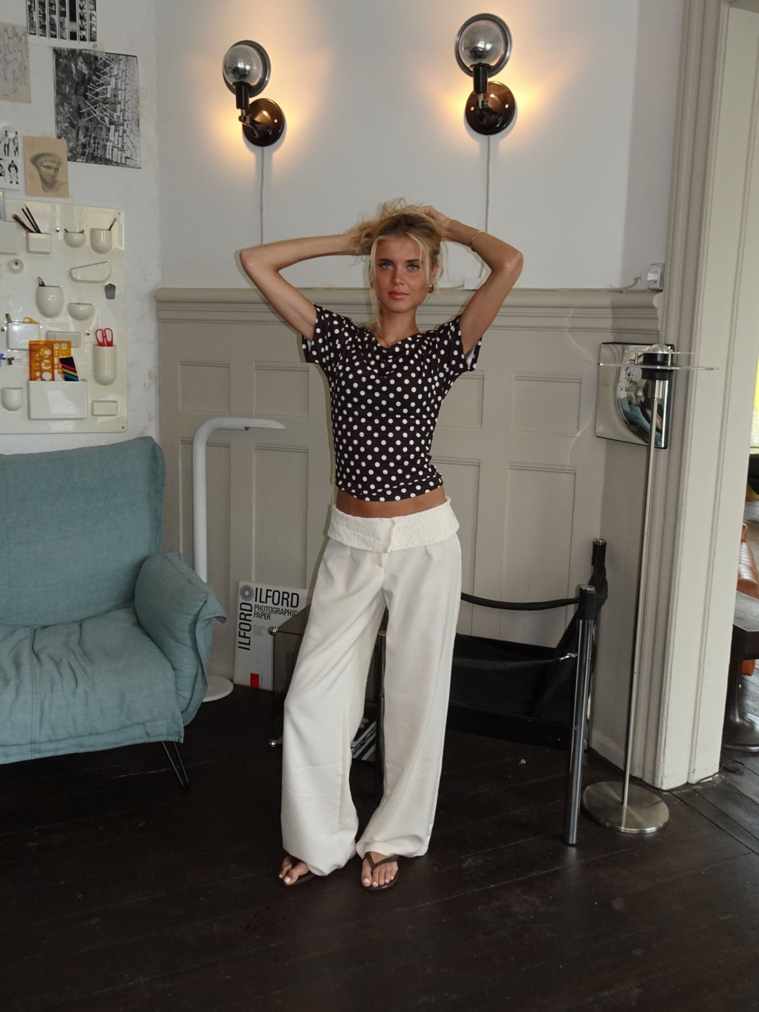 Calsia suit trousers with lace trim – Off white